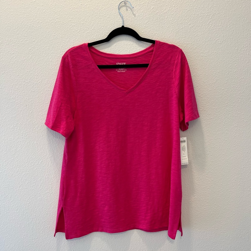 NWT Chicos Pink V-Neck Top - Size Medium
